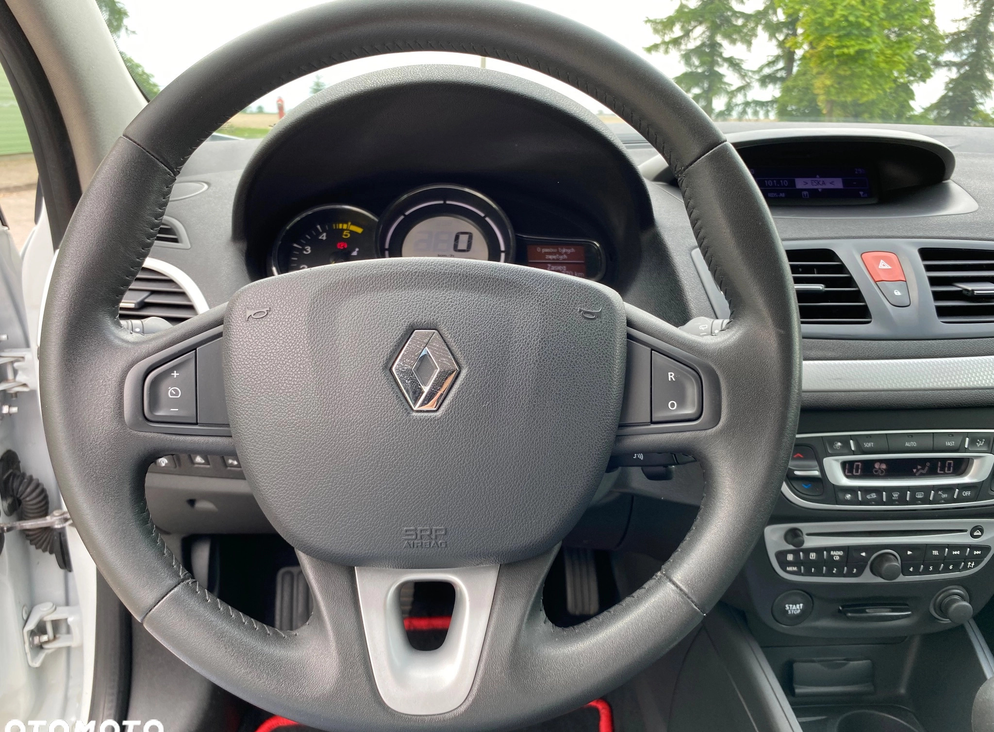 Renault Megane cena 18700 przebieg: 167000, rok produkcji 2010 z Dobrzyca małe 92